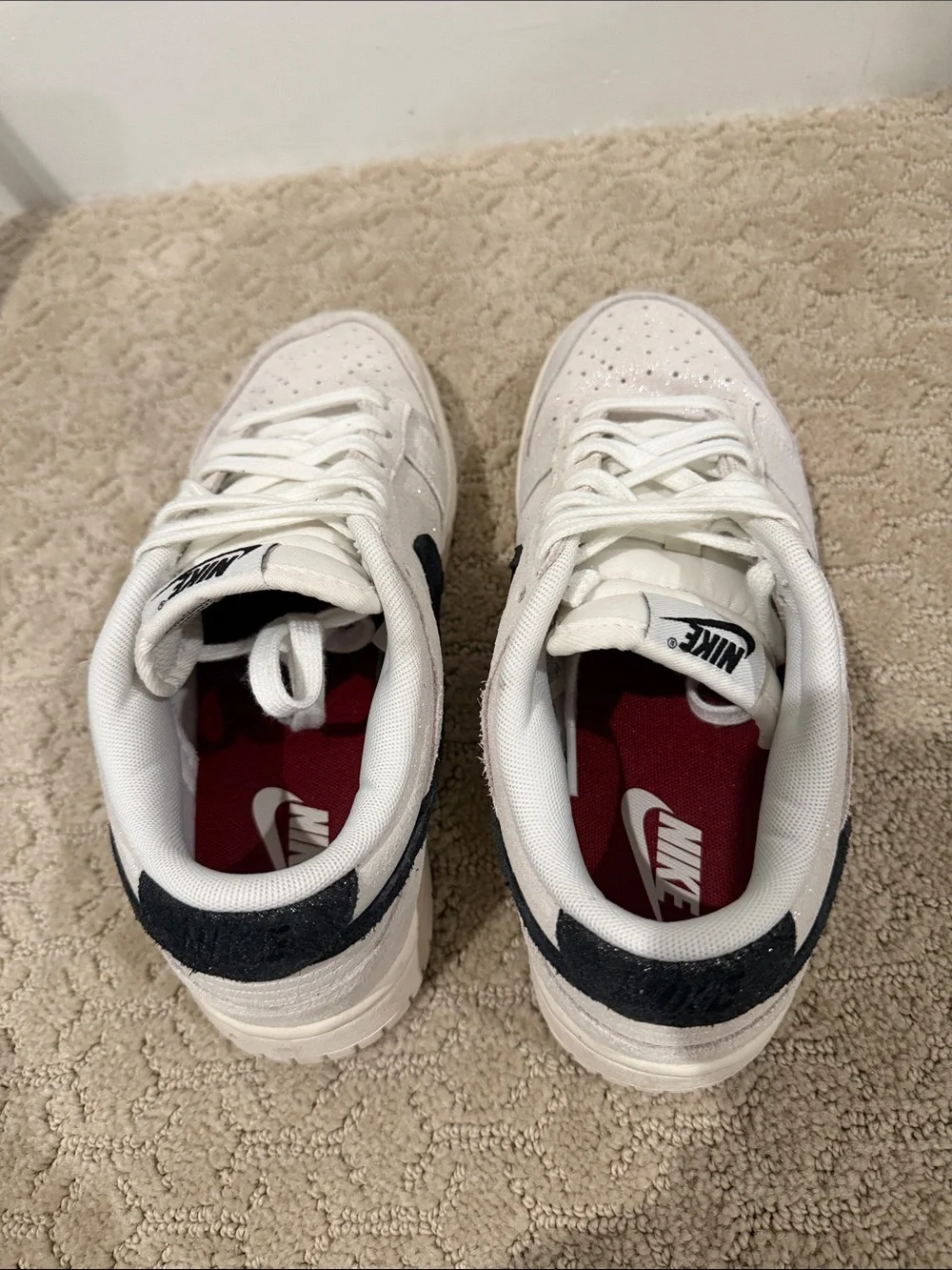 Nike Low Dunk- white glittery suede